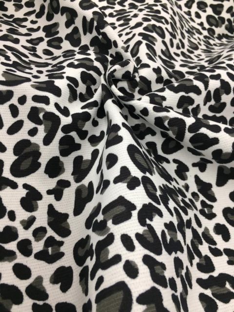 Ingwe Dress Fabric. Black/White | Essops