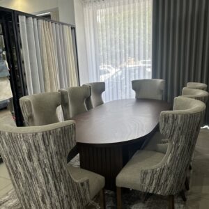 CAMEO TABLE +8 TUSCANY CHAIRS