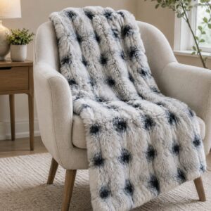 KIARA BUBBLE RABBIT SHERPA THROW