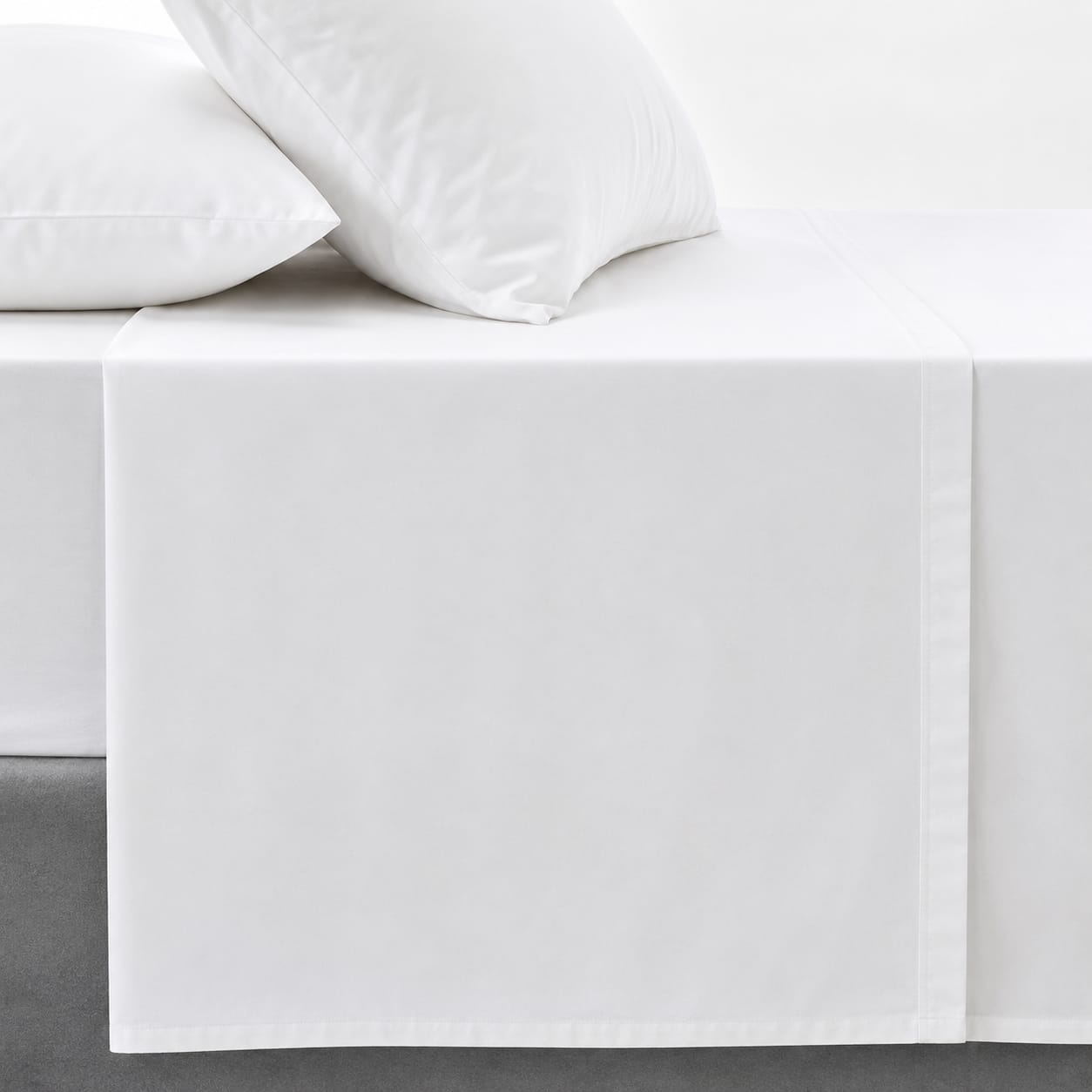 100 % COTTON FLAT PERCALE -200TC WHITE